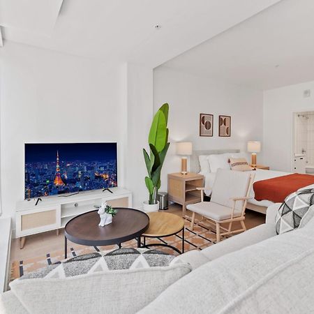 Stylish Downtown La Getaway - Prime Location On Wilshire Blvd! Hotel Los Angeles Exterior photo